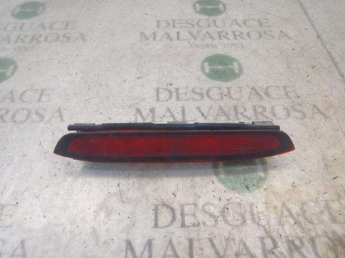 Piloto trasero central - trasero, /